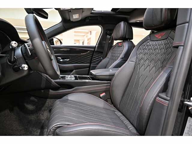 20:Bentley Flying Spur V8, Berline, Onyx, Bentley Paris Seine