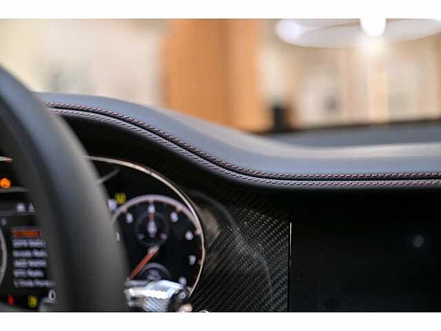 35:Bentley Flying Spur V8, Berline, Onyx, Bentley Paris Seine