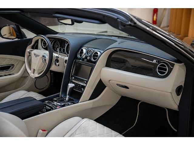 3:Bentley Continental GT Speed Convertible W12, Cabriolet, Black Sapphire, Bentley Paris Seine