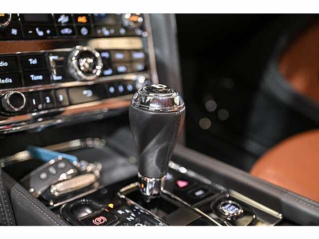 31:Bentley Mulsanne V8, Berline, Onyx, Bentley Paris Seine