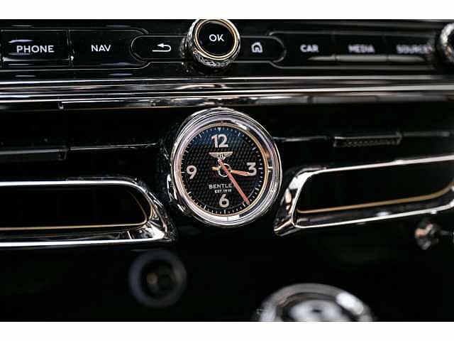 32:Bentley Flying Spur V8, Berline, Onyx, Bentley Paris Seine