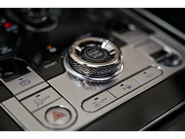 39:Bentley Flying Spur V8, Berline, Onyx, Bentley Paris Seine