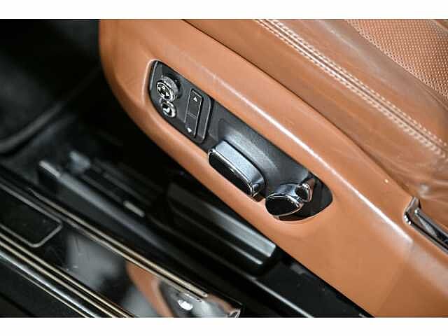 22:Bentley Mulsanne V8, Berline, Onyx, Bentley Paris Seine